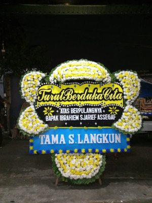Papan Bunga Duka di Parakannyasag